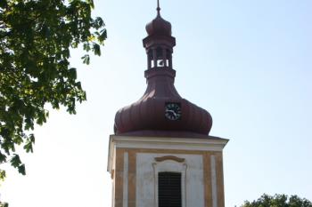 Věž od východu ( © Ivan Grisa 04/2011)