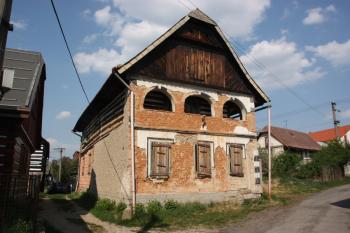 Dům čp. 117 od jihu ( © Ivan Grisa 04/2011)