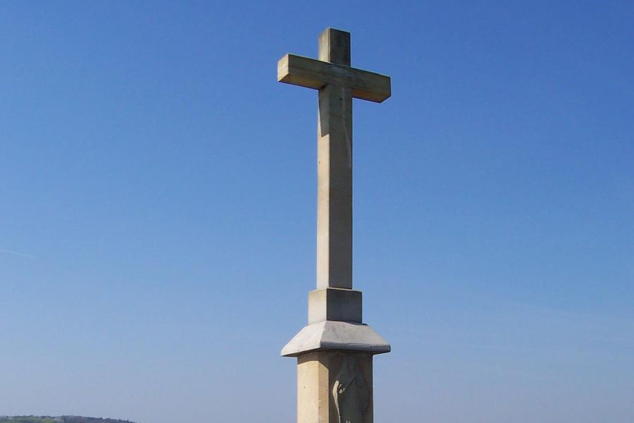 kříž uprostřed Moravy