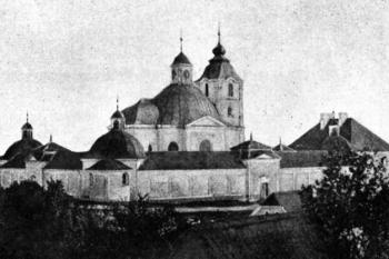 pohled od severu ( © Antonín Podlaha, Eduard Šittler: Soupis památek historických a uměleckých v Království Českém, sv. 05 Politický okres Milevský, Archaelogická komise při České akademii císaře Františka Josefa pro vědy, slovesnost a umění, Praha 1898)