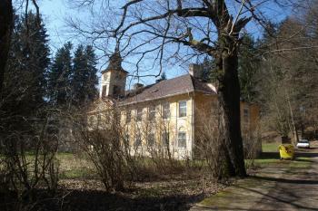  ( © Milan Caha 05/2011)