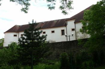 klášter od kostela sv. Anny ( © Milan Caha 05/2011)