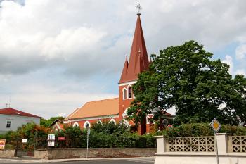 pohled od jihovýchodu (© Pavel Zany Komárek 4. 8. 2012)