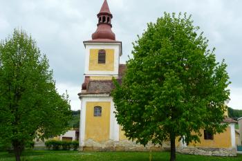 kaple od východu (© Jaroslav Valečka, 05/2011)