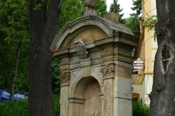  ( © Milan Caha 05/2011)