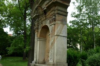  ( © Milan Caha 05/2011)
