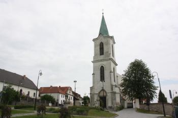 Zvonice od západu ( © Ivan Grisa 05/2011)
