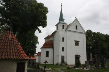 Kostel od severozápadu ( © Ivan Grisa 05/2011)