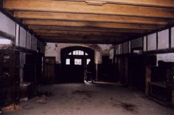 Vstupní hala (©2001 Jirka Čížek)