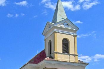Kostel sv. Antonína Paduánského ve Velešicích ( © Pavel Vítek 05/2011)