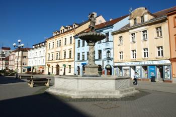  ( © Milan Caha 06/2011)