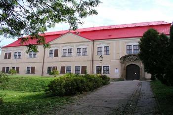 Čelní pohled ( © Roman Řezáč 10/2004)
