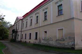Východní strana ( © Roman Řezáč 10/2004)