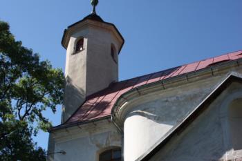 Západní část kostela od jihu ( © Ivan Grisa 07/2011)
