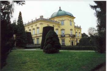 Buchlovice-dolní zámek (© radek dohnálek 2001)