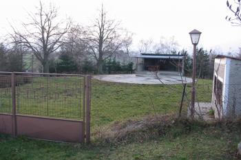 tvrziště od východu (© D Dohňanský, 01/2016)