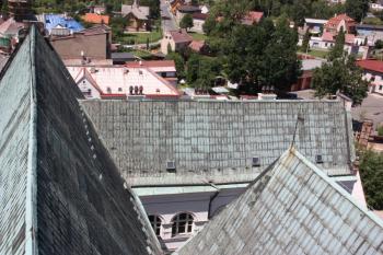 Střechy jižního a západního křídla ( © Ivan Grisa 07/2011)