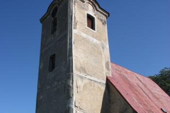 Věž od západu ( © Ivan Grisa 07/2011)