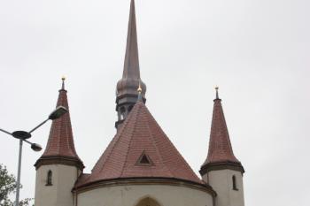 Kostel od západu ( © Ivan Grisa 07/2011)