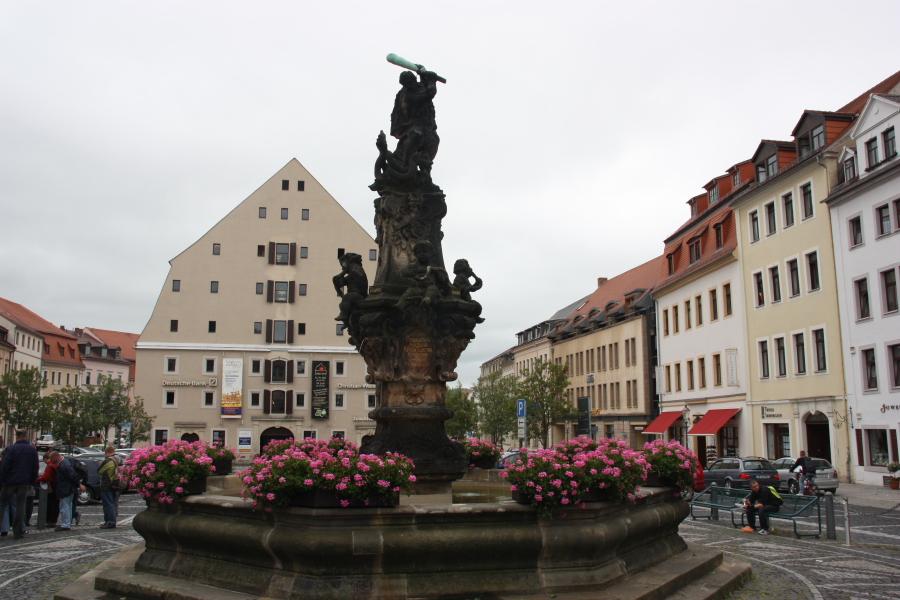 Herkulova kašna (Herkulesbrunnen)
