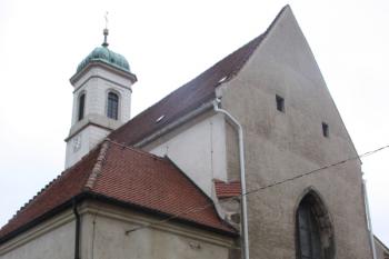 Kostel od jihovýchodu ( © Ivan Grisa 07/2011)