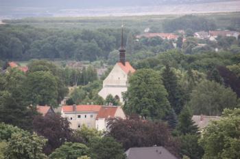 Kostel z věže Jánského kostela ( © Ivan Grisa 07/2011)