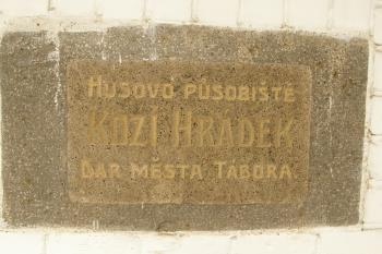 Kámen z Kozího hrádku (© NO CČSH v O.-Z., 06/2011)