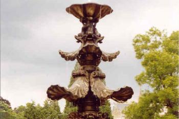 fontána - Lednice (© Kudrna Zdeněk 08/2004)