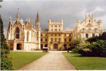 lednice (© Kudrna Zdeněk 08/2004)