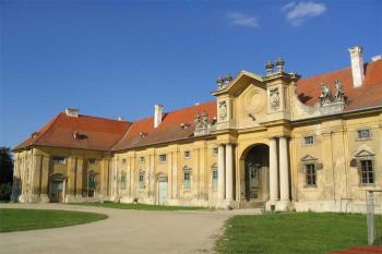 barokní konírny (© Petr Nožička 08/2004)