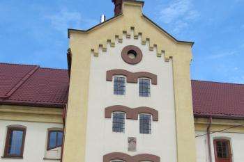 Dobrušský pivovar (© Rodochrozit, 06/2011)