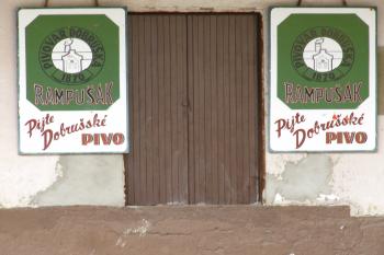 Dobrušský pivovar (© Rodochrozit, 06/2011)