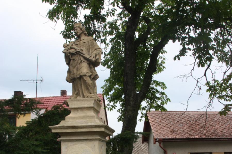 socha sv. Jana Nepomuckého