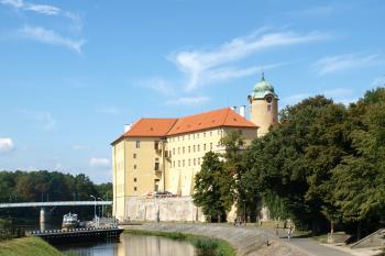 zámek Poděbrady ( © Milan Caha 08/2009)