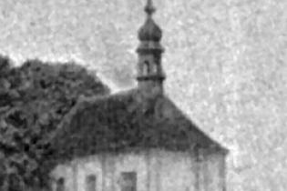 kaple od jihu na historické pohlednici z r. 1899 (© Aleš Novák: Neratovice a okolí na starých pohlednicích, Baron, Hostivice 2007)
