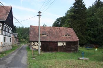 Stodola od západu ( © Ivan Grisa 07/2011)