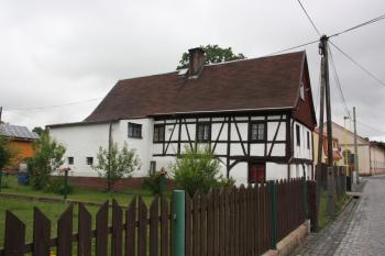 Dům č. e. 46 v Zahradní ulici ( © Ivan Grisa 07/2011)
