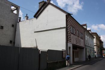 Dům č. p. 34 v ulici Míru ( © Ivan Grisa 07/2011)