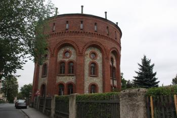 Věžový vodojem od západu ( © Ivan Grisa 07/2011)