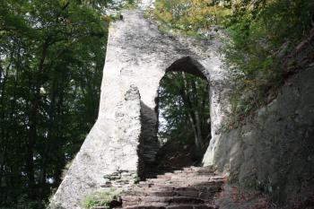 II. hradní brána ( © Ivan Grisa 09/2011)