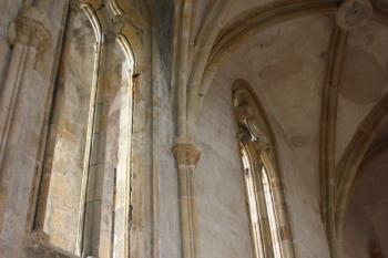 Hradní kaple: jižní okna lodi ( © Ivan Grisa 09/2011)