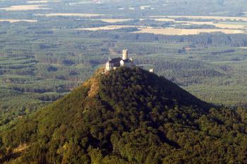 Bezděz - Letecký snímek ( © Radovan Smokoň 08/2006)