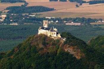 Bezděz - Letecký snímek ( © Radovan Smokoň 08/2006)