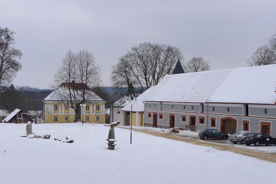 Těchobuz