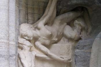 Jeseník – sousoší V. Priessnitze – průběh léčby (© Ivo Rozehnal, 07/2011)