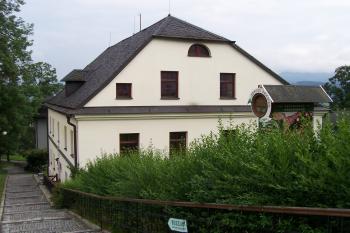 Lázně Jeseník - rodný dům V. Priessnitze a první vodoléčebný ústav na světě (© Ivo Rozehnal, 07/2011)