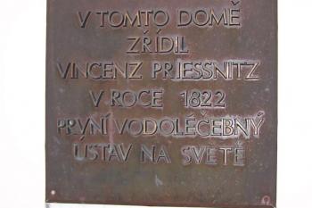 Lázně Jeseník - rodný dům V. Priessnitze a první vodoléčebný ústav na světě (© Ivo Rozehnal, 07/2011)