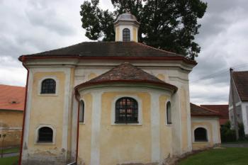 Kaple od východu ( © Ivan Grisa 07/2011)