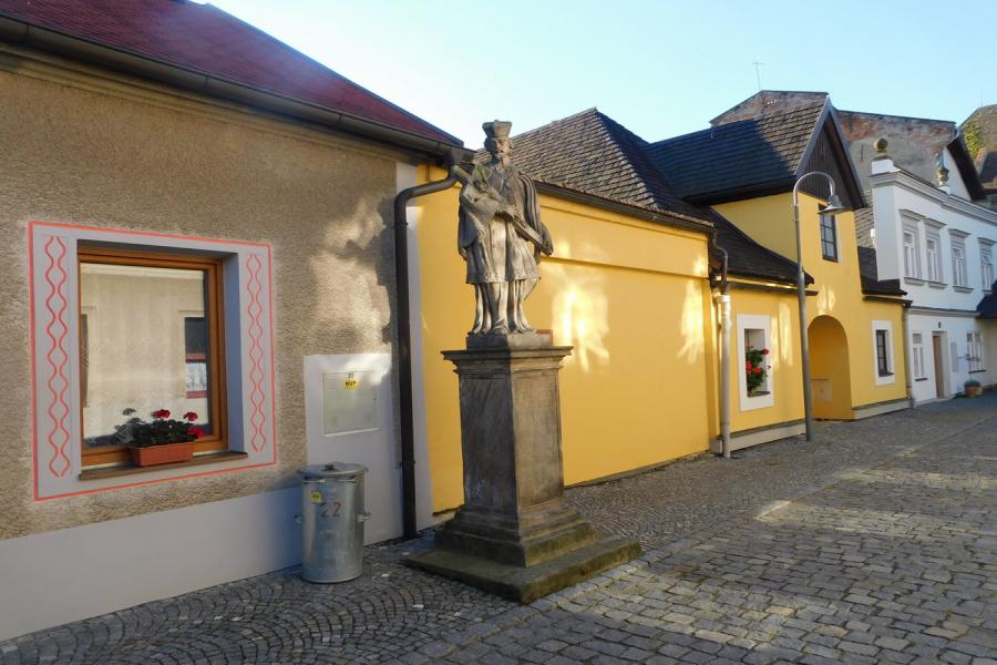 socha sv. Jana Nepomuckého
