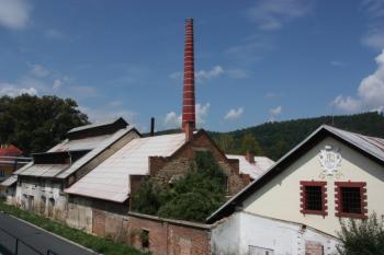 Huť František: pohled od jihovýchodu ( © Ivan Grisa 08/2011)